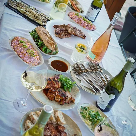 Pinot Gris House * Kaptalantoti