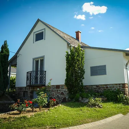Pinot Gris House Holiday home